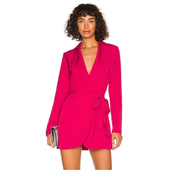 revolve pink blazer dress Oversized Fuchsia Blazer Dress Lovers And Friends City Blazer Dress In  Magenta Pink REVOLVE